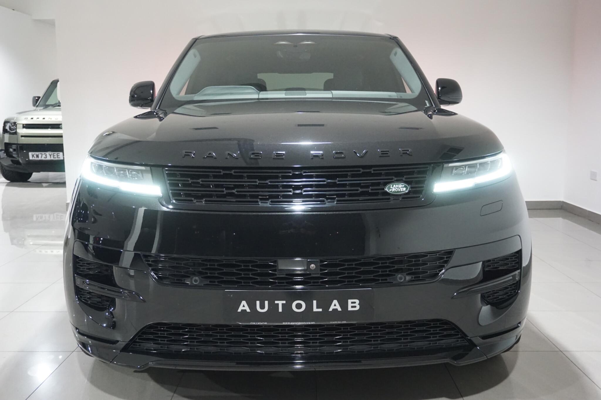 Land Rover Range Rover Sport 3.0 D300 MHEV Dynamic SE Auto 4WD Euro 6 (s/s) 5dr